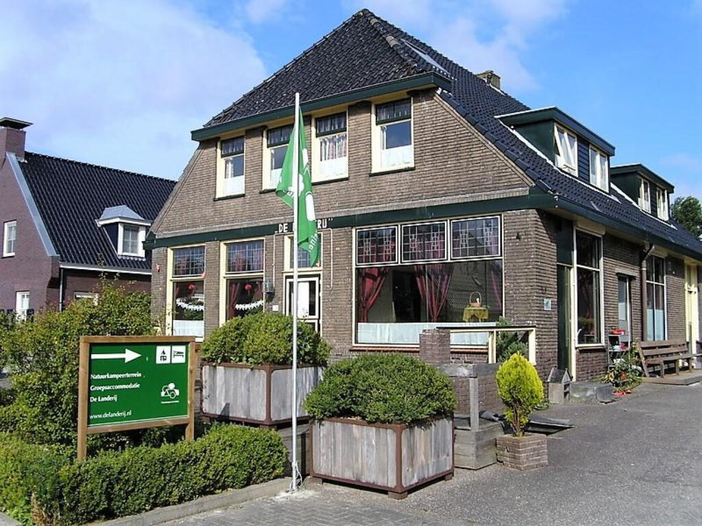 Groepsaccommodatie voor 26 personen in Scherpenzeel