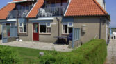 Prachtig en ruim vakantie-appartement voor 3 tot 5 personen in Den Burg Texel.