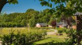 Prachtige 5 persoons kinder- babybungalow met Hottub