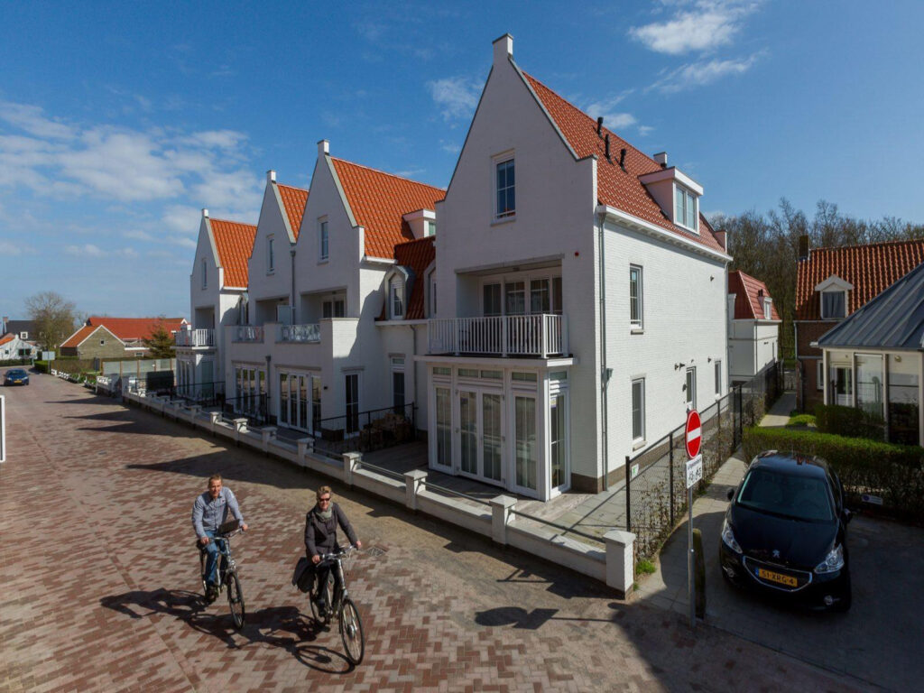 Luxe 6 persoons appartement vlakbij het strand in Dishoek